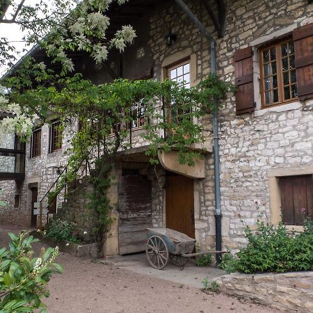 Logis Hotel Restaurant La Vieille Ferme, Macon Nord Sancé Exterior photo