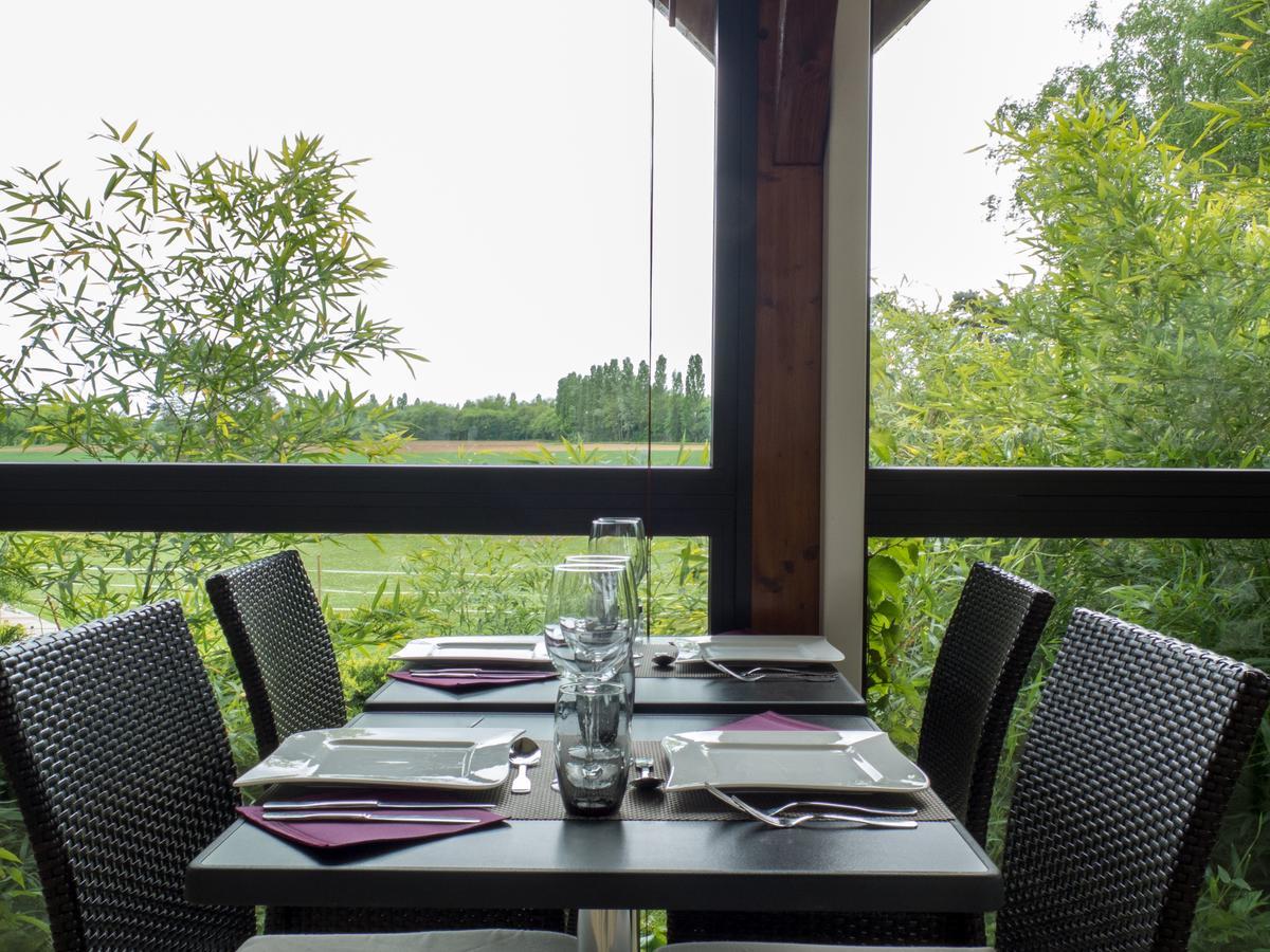Logis Hotel Restaurant La Vieille Ferme, Macon Nord Sancé Exterior photo